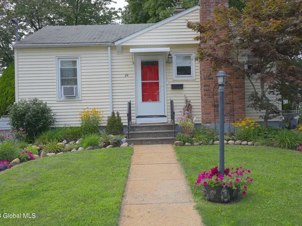 24 Grove Avenue, Latham, NY 12110