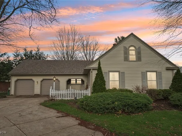 7478 Carole Dr, Mentor, OH 44060