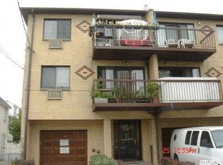 4249 159th St APT 3B, Flushing, NY 11358