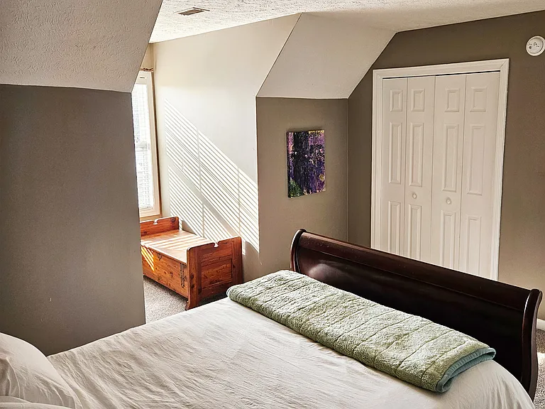1585 Cedar Springs Cir — Photo 18