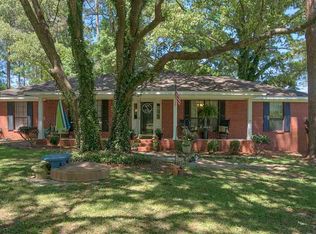 22201 Price Grubbs Rd, Robertsdale, AL 36567