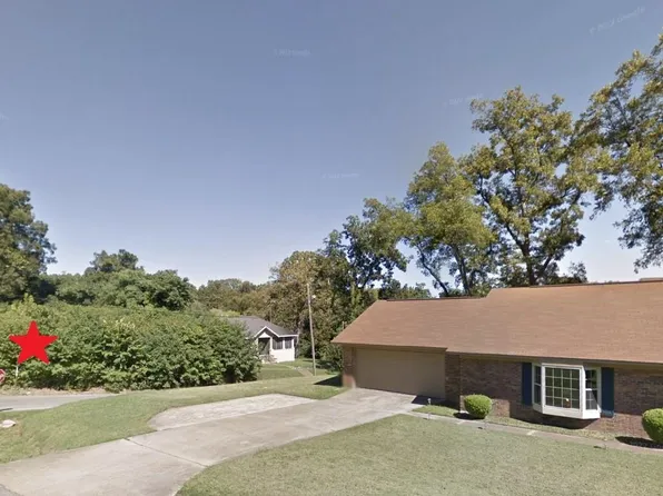 624 College St, Helena, AR 72342