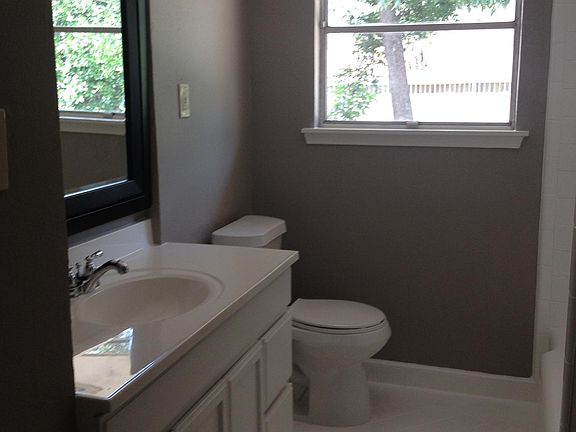 4th image of 4502 Adkins Dr