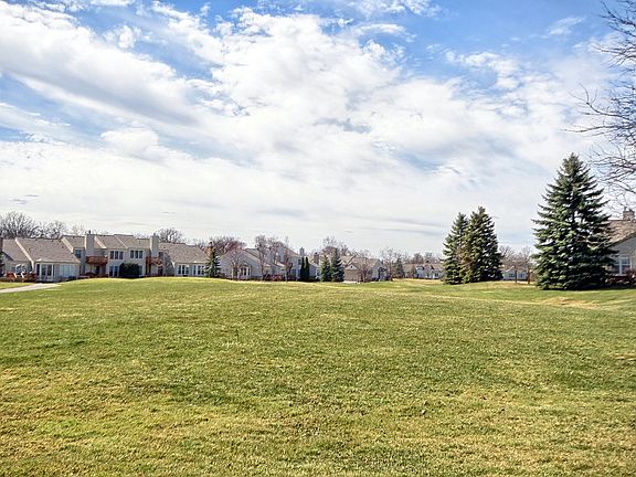 3rd image of 16399 Forest Lake Dr