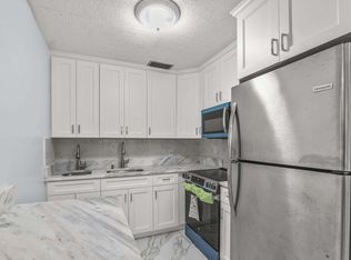 63 Hastings E #D, West Palm Beach, FL 33417