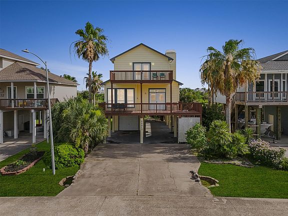 2nd image of 22517 Bay Point Dr