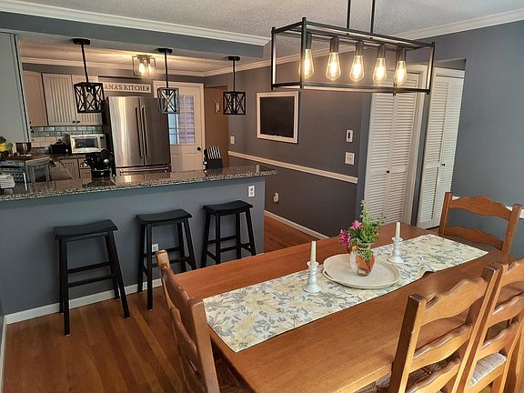 5th image of 110 Arch Street #20