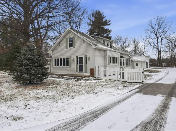 7097 Harlem Rd, Westerville, OH 43082