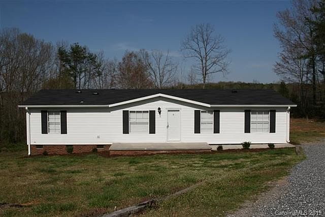 1st image of 134 Cripple Creek Ln