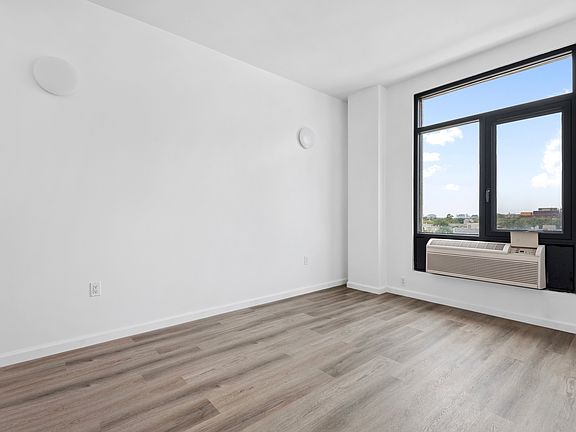 5th image of 4622 Fort Hamilton Pkwy #6A