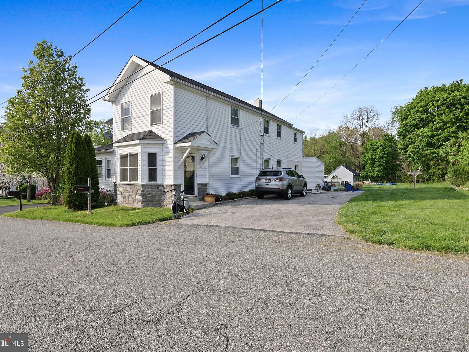 119 Spares Ln, Mont Clare, PA 19453 | Zillow