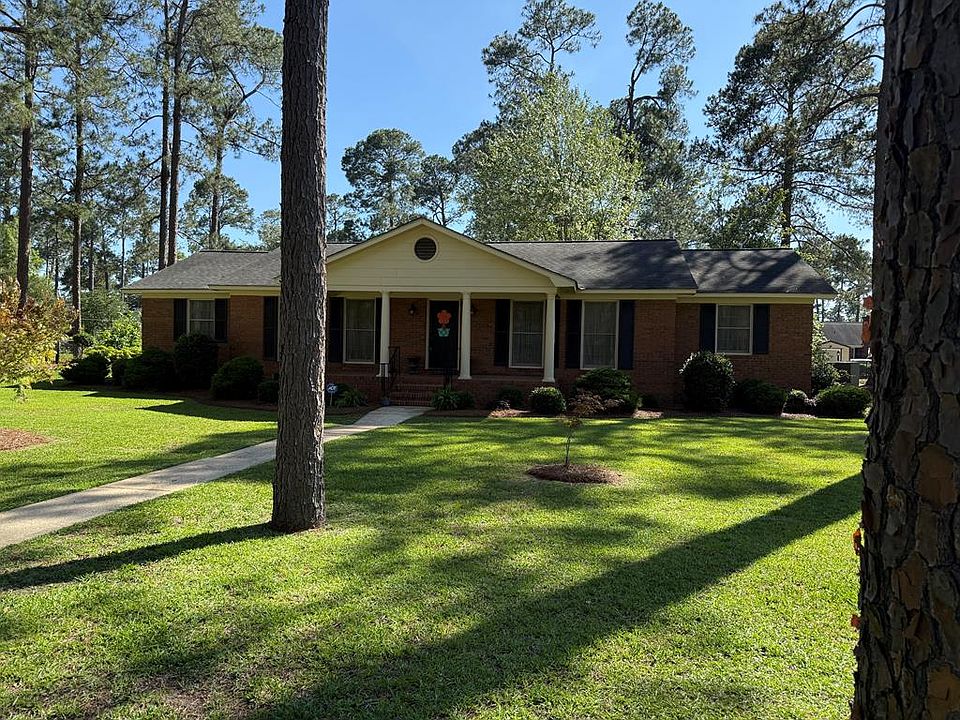 1st image of 1710 Pineknoll Ln