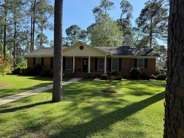 1710 Pineknoll Ln, Albany, GA 31707