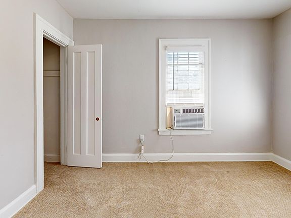 Venetian - Bedroom 3