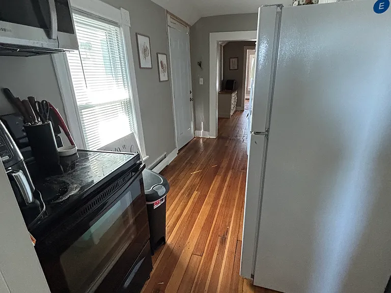 108 Paul Ave N #3 — Photo 3