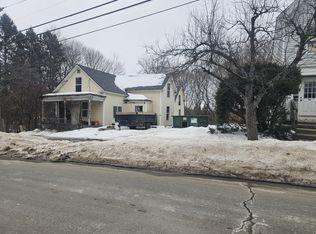 186 3rd St, Bangor, ME 04401