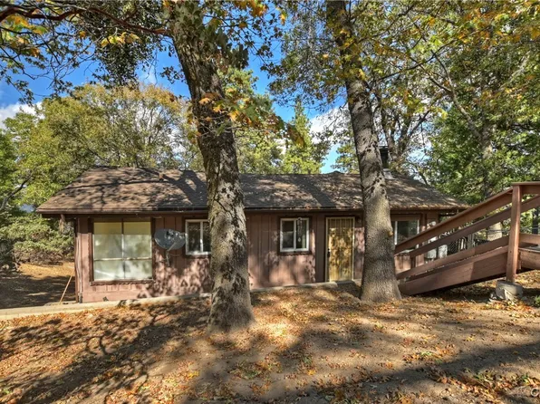 152 Weisshorn Dr, Crestline, CA 92325