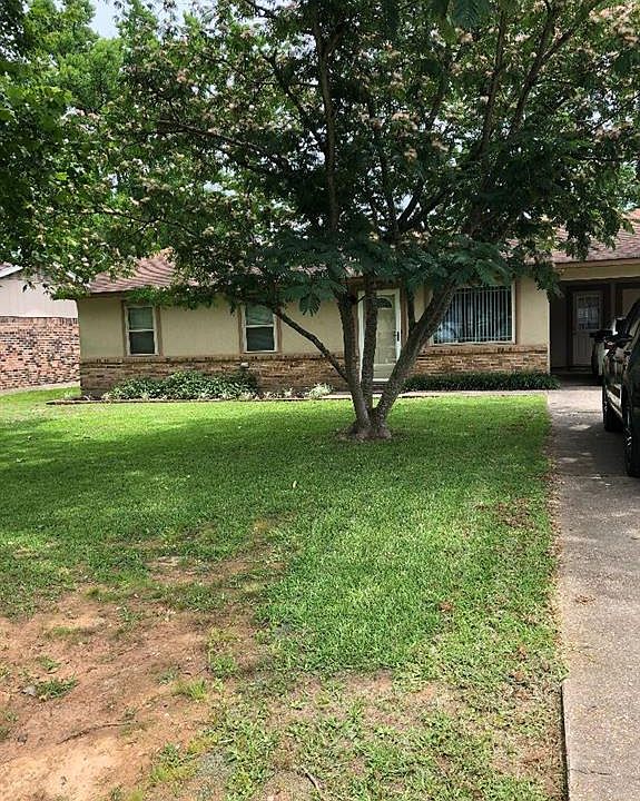 1st image of 6565 Graham Ln
