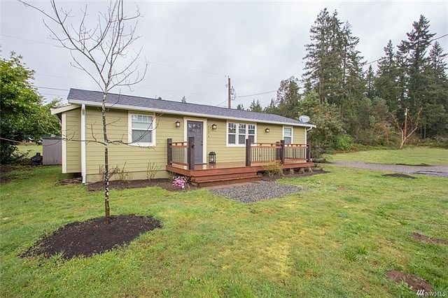 1st image of 2596 Griffiths Ln SE