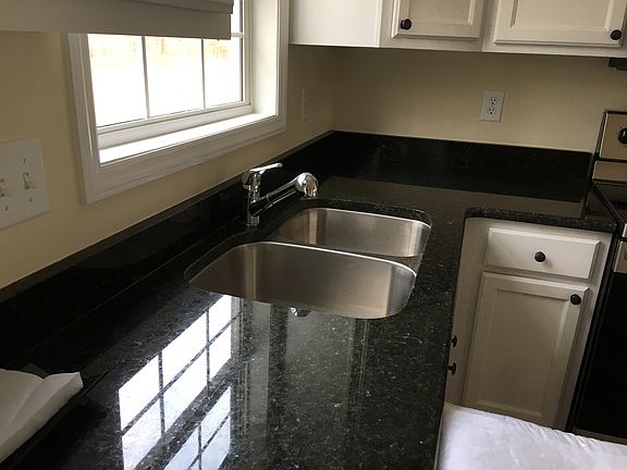 New Granite counters