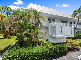 2929 SE Ocean Blvd APT F10, Stuart, FL 34996