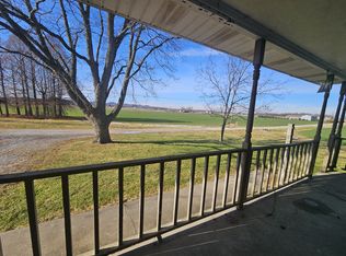 5141 E Crescent Dr #100, Seymour, IN 47274
