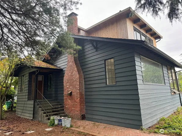 11054 2nd Avenue NW, Seattle, WA 98177