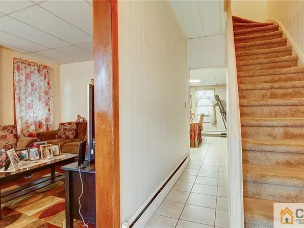 24 Chrome Ave, Carteret, NJ 07008