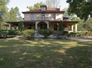 519 Spring St, Decherd, TN 37324