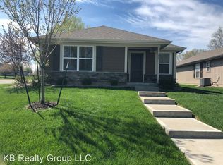211 E Plum St, Raymore, MO 64083