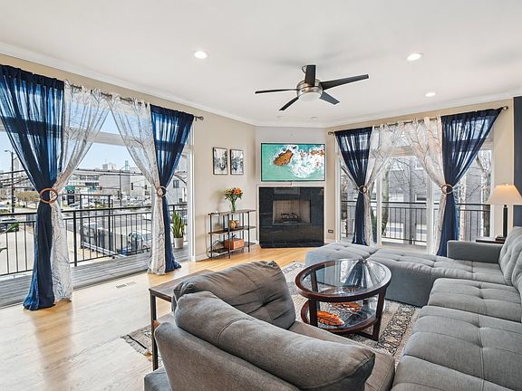 2nd image of 1216 W Augusta Blvd APT 1