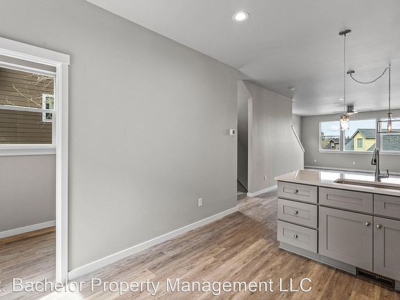 4th image of 1773 NE Lotus Dr #11158851