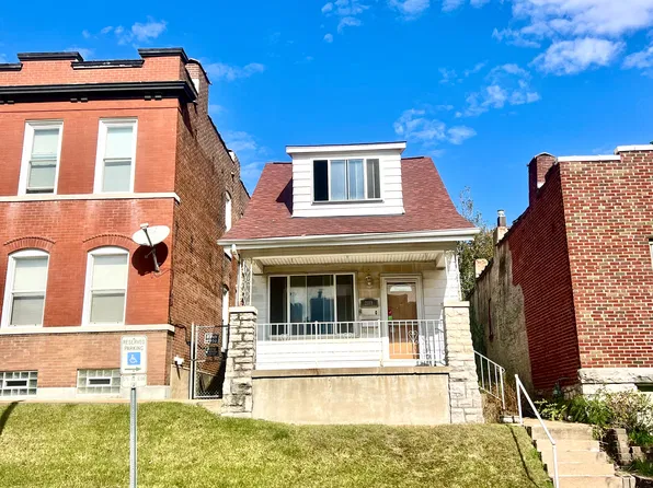 2119 Stansbury St, Saint Louis, MO 63118