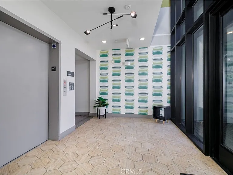 16450 Veterans Way #301 — Photo 2