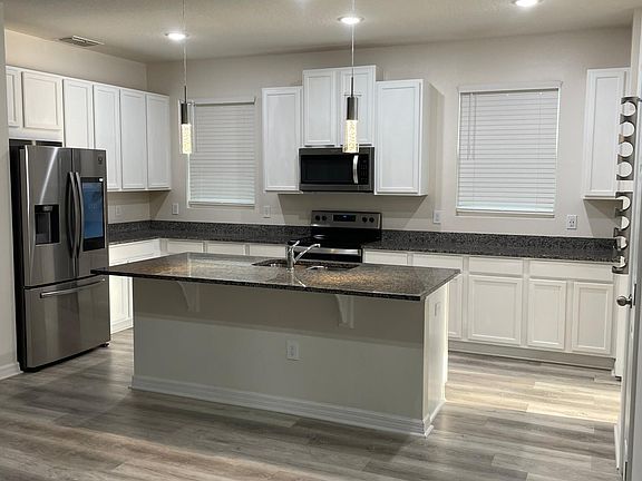 4th image of 1755 Blissful Dr