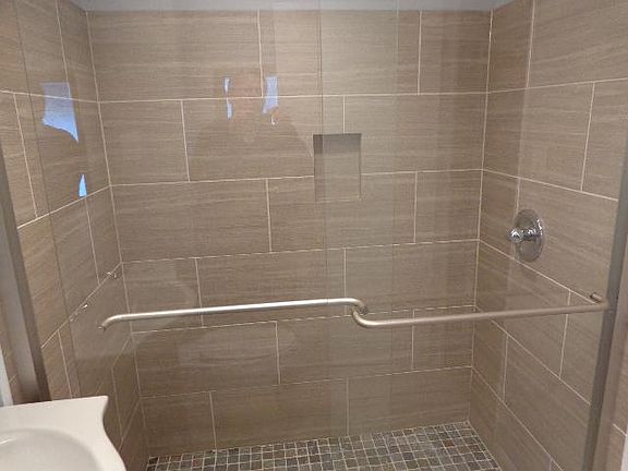 Step-in Shower
