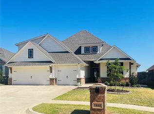 1005 NE 34th Ter, Moore, OK 73160