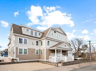 100 Burrill St #6, Swampscott, MA 01907