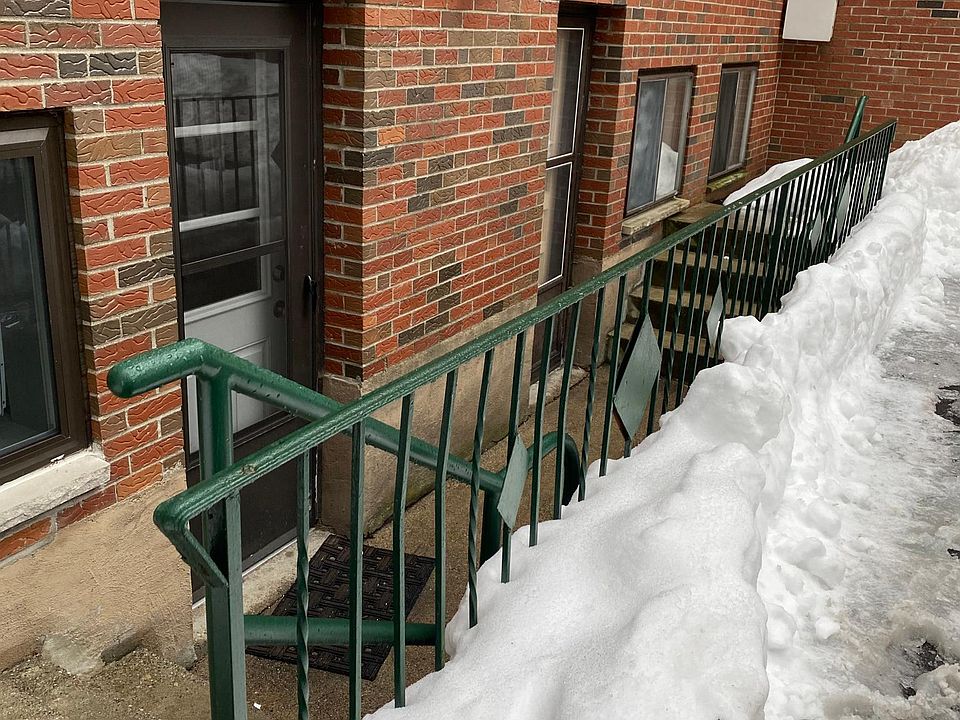 Private exterior entrance
