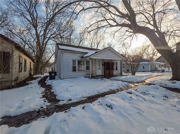 637 E Main St, Xenia, OH 45385