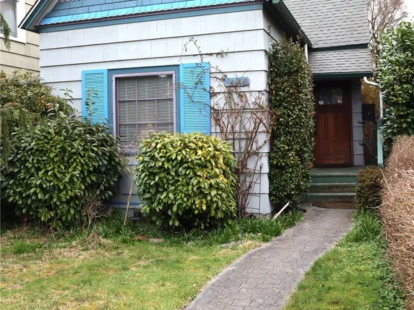 2105 Rucker Avenue, Everett, WA 98201
