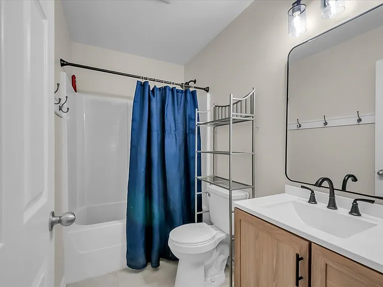 6000 Thrush Ct — Photo 31