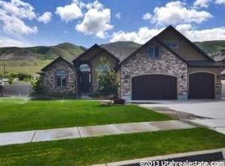 1525 S Canyon View Dr, Perry, UT 84302