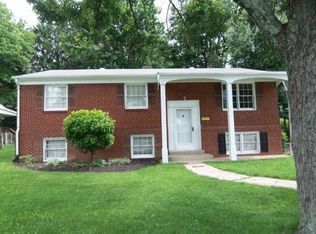 128 Henry Ave, Waynesboro, VA 22980