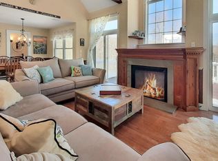 80 Sandra Dr, Ludlow, VT 05149