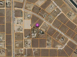25221 La Petite Ave, Lancaster, CA