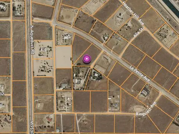 25221 La Petite Ave, Lancaster, CA 93536