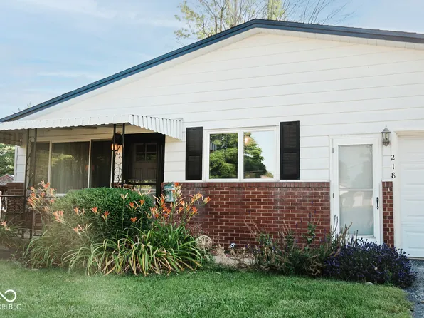 218 N Market St, Thorntown, IN 46071