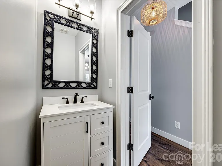 440 Battery Cir — Photo 14