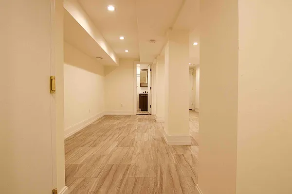 Rented by Nooklyn NYC LLC | media 20